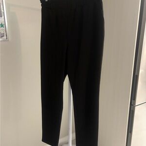 Women Black 3/4  Pants